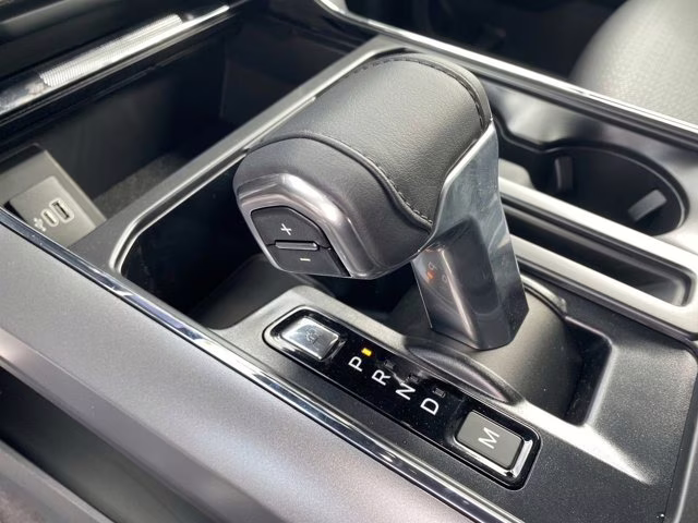 2026 Agate Black Metallic Ford F-150 LARIAT 4X4 Truck