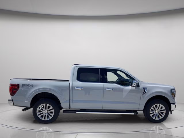 2026 Avalanche Ford F-150 LARIAT 4X4 Truck