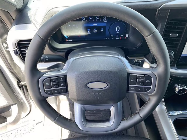 2026 Avalanche Ford F-150 LARIAT 4X4 Truck