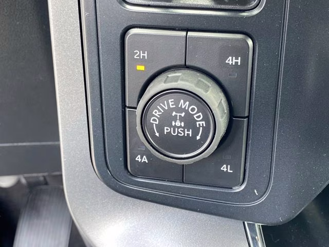 2026 Carbonized Gray Metallic Ford F-150 LARIAT 4X4 Truck