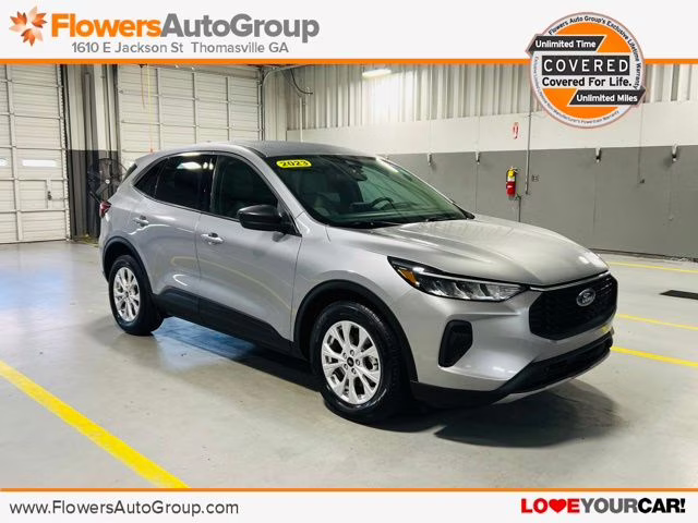 2023 Silver Metallic Ford Escape Hybrid Active FWD SUV