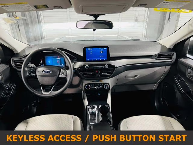 2023 Silver Metallic Ford Escape Hybrid Active FWD SUV