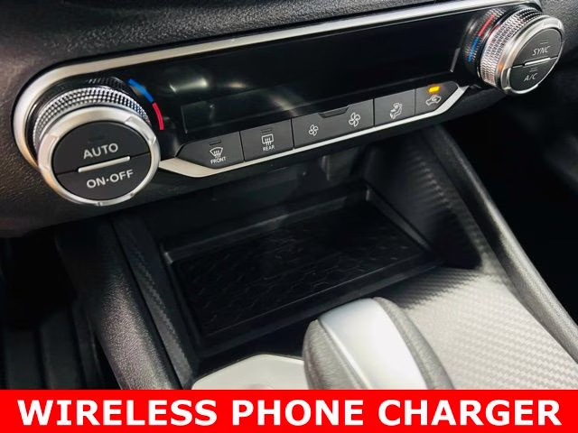 2025 Pearl White Tricoat Nissan Altima 2.5 SV FWD Sedan