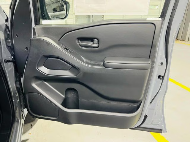 2026 Boulder Gray Pearl Nissan Frontier SV RWD Truck