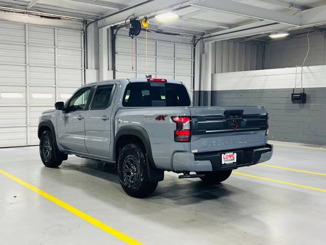 2025 Boulder Gray Pearl Nissan Frontier PRO-4X 4X4 Truck