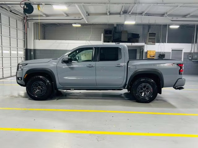 2025 Boulder Gray Pearl Nissan Frontier PRO-4X 4X4 Truck