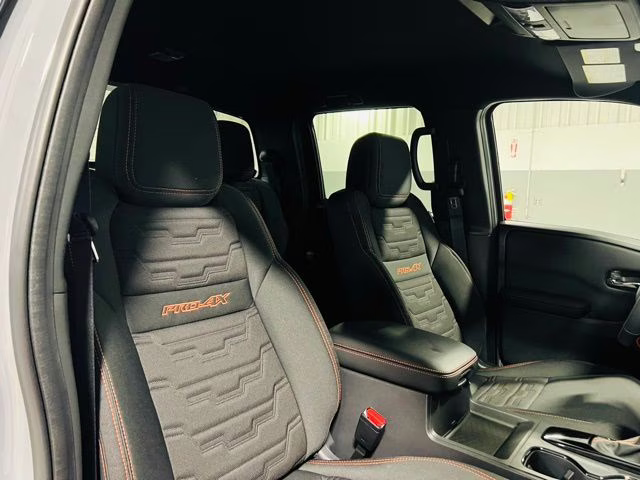 2025 Boulder Gray Pearl Nissan Frontier PRO-4X 4X4 Truck