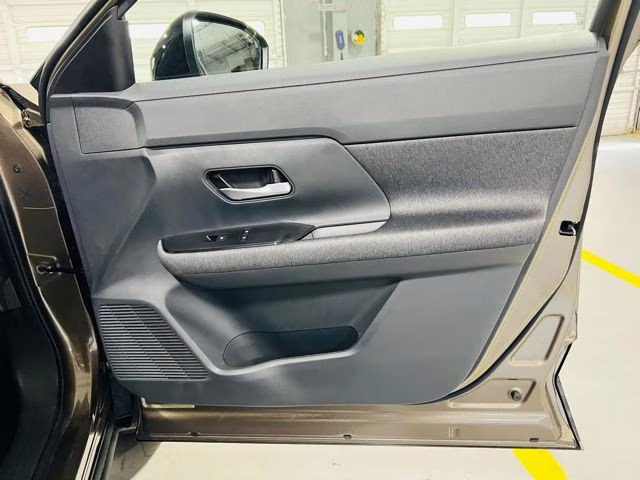 2026 Canyon Bronze Metallic Nissan Kicks SV FWD SUV