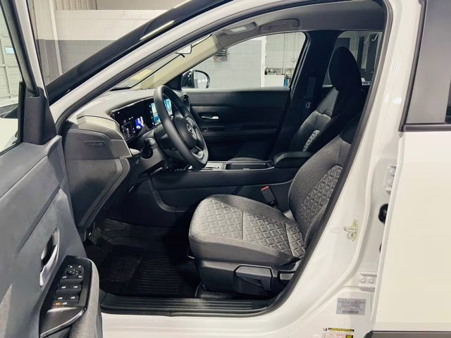 2026 Aspen White/Super Black Nissan Kicks SV FWD SUV