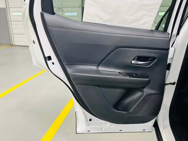 2026 Aspen White/Super Black Nissan Kicks SV FWD SUV