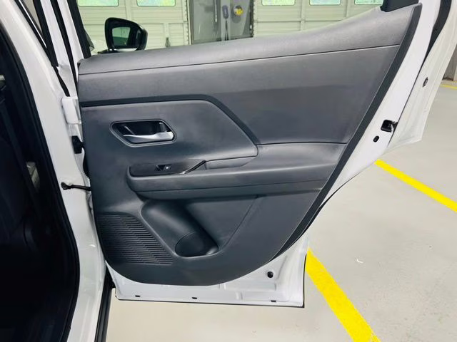 2026 Aspen White/Super Black Nissan Kicks SV FWD SUV