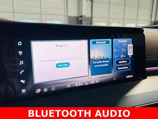 2026 Everest White Pearl/Black Nissan Murano Platinum AWD SUV