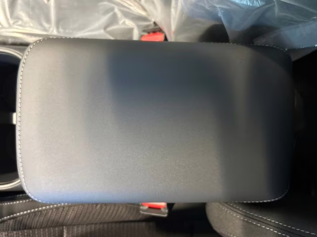 2025 Magnetite Gray Metallic Subaru Outback Premium AWD SUV