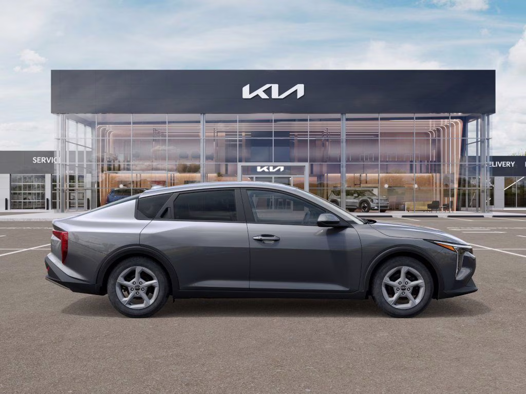 2025 Steel Gray Kia K4 LXS FWD Sedan
