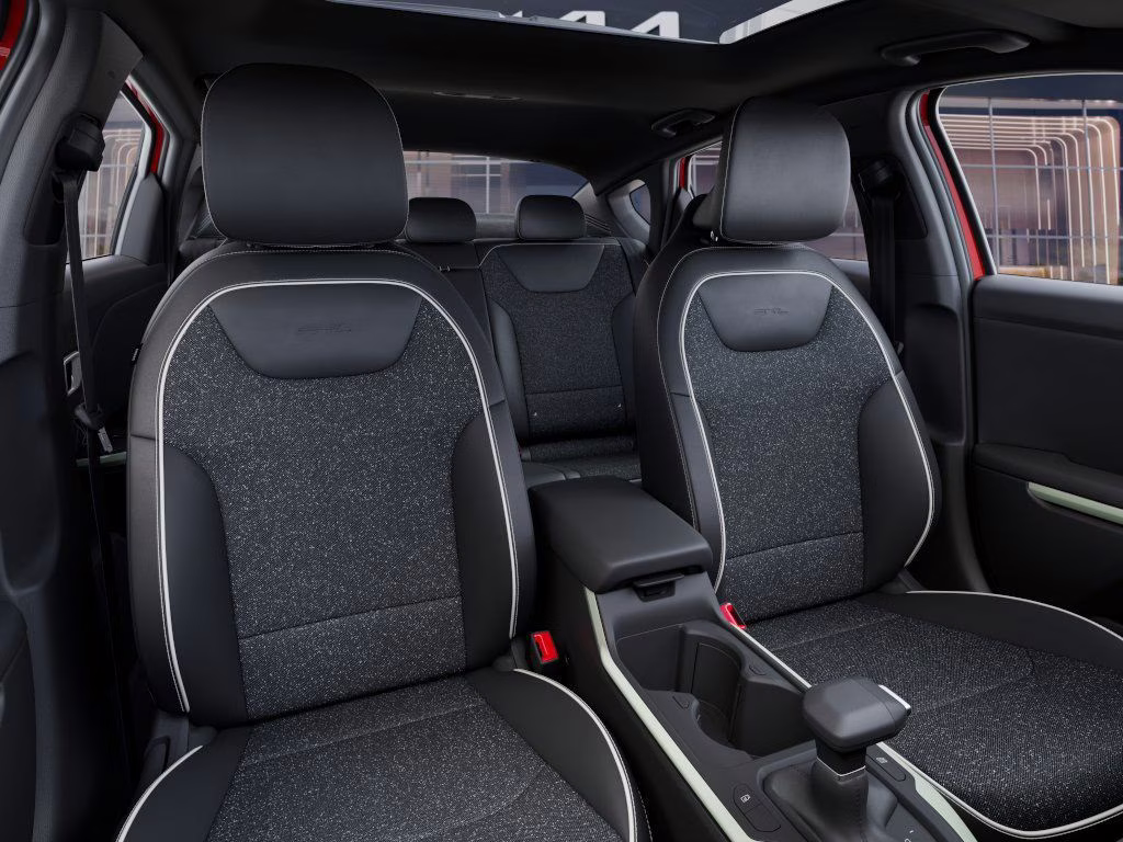 2025 Currant Red Kia K4 GT-Line FWD Sedan