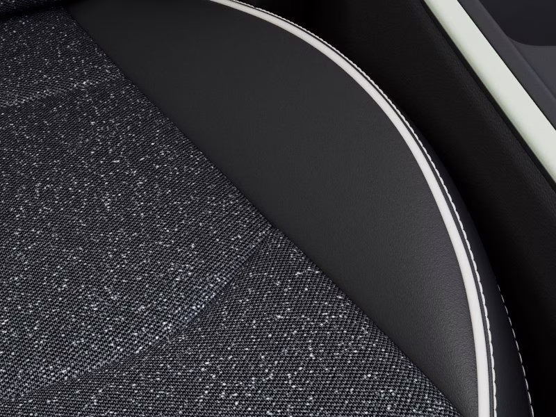 2025 Currant Red Kia K4 GT-Line FWD Sedan