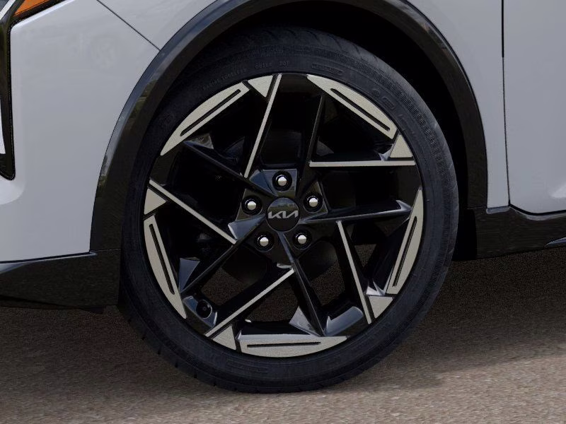 2025 Snow White Pearl Kia K4 GT-Line FWD Sedan