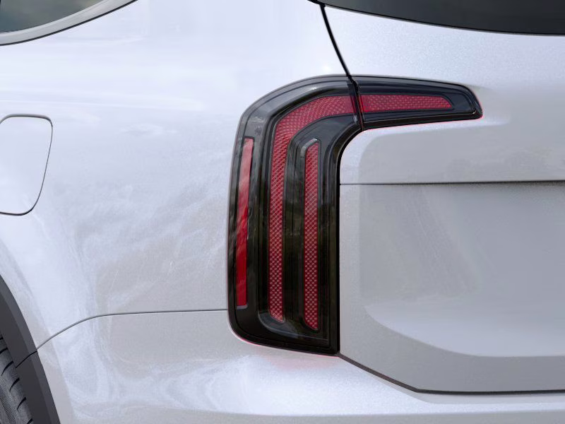 2025 Glacial White Pearl Kia Telluride SX X-Line AWD SUV