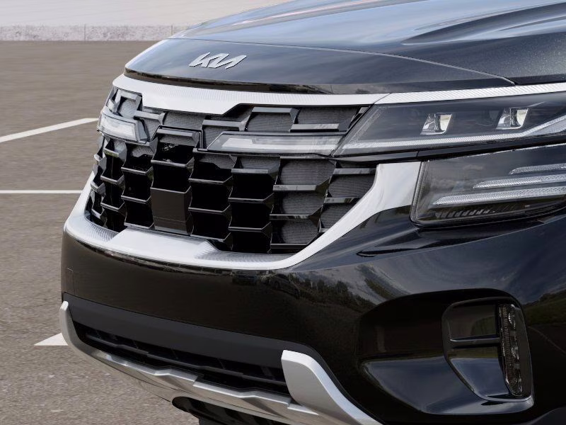 2026 Fusion Black Kia Seltos SX AWD SUV