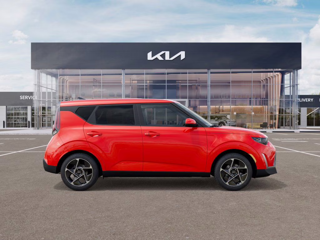 2025 Inferno Red Kia Soul EX FWD Hatchback