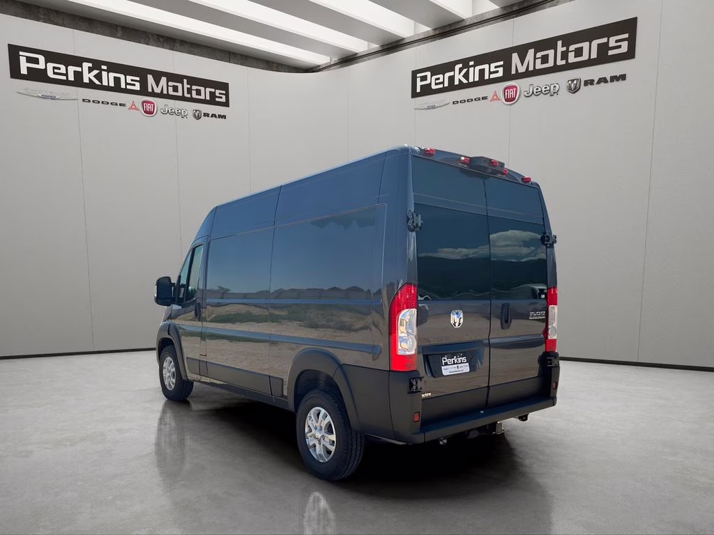 2025 Granite Crystal Metallic Clearcoat Ram ProMaster 1500 High Roof FWD Van