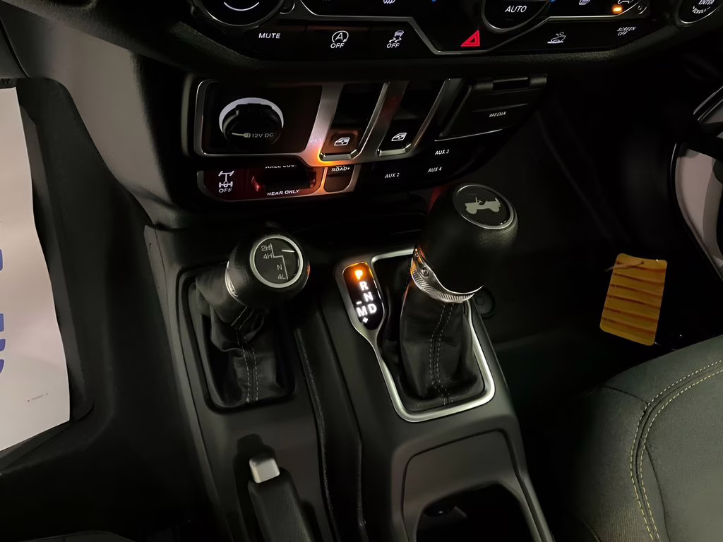 2026 Bright White Clearcoat Jeep Wrangler Willys 4X4 SUV