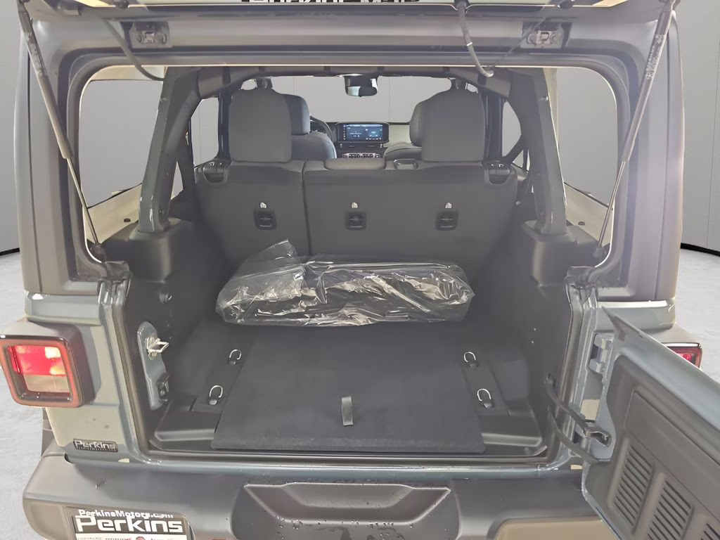 2026 Anvil Clear Coat Jeep Wrangler Willys 4X4 SUV