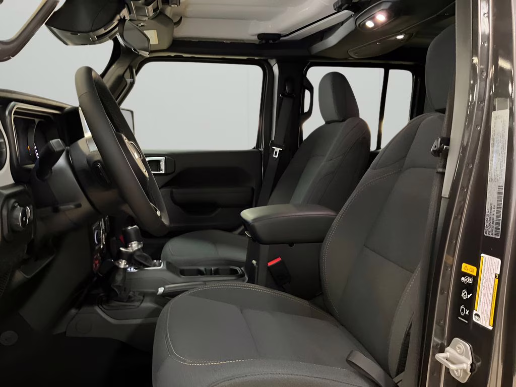 2026 Granite Crystal Metallic Clearcoat Jeep Wrangler Willys 4X4 SUV