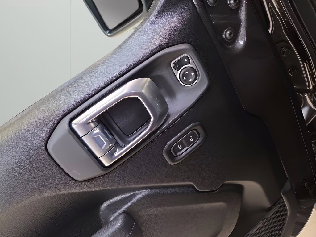 2026 Granite Crystal Metallic Clearcoat Jeep Wrangler Rubicon 4X4 SUV