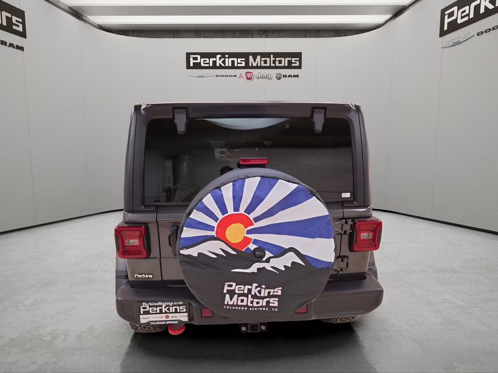 2026 Granite Crystal Metallic Clearcoat Jeep Wrangler Rubicon 4X4 SUV