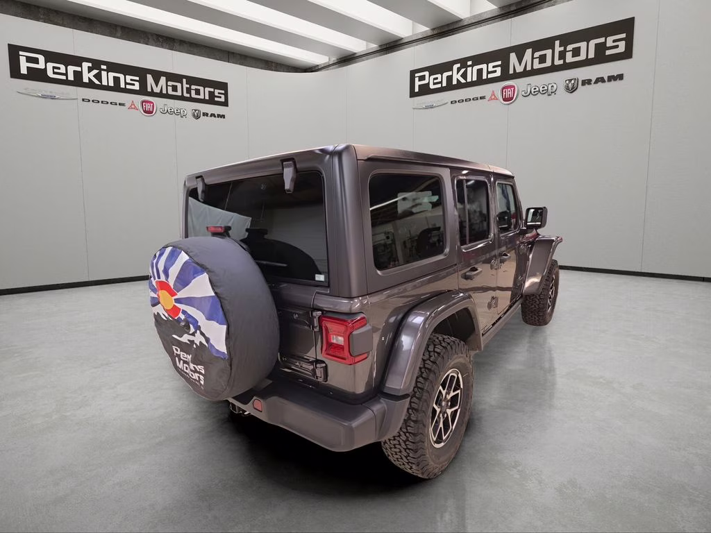 2026 Granite Crystal Metallic Clearcoat Jeep Wrangler Rubicon 4X4 SUV