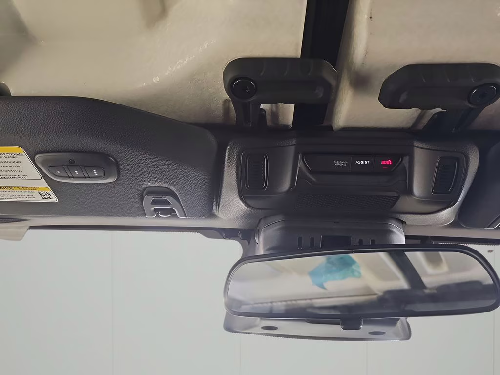 2026 Granite Crystal Metallic Clearcoat Jeep Wrangler Rubicon 4X4 SUV