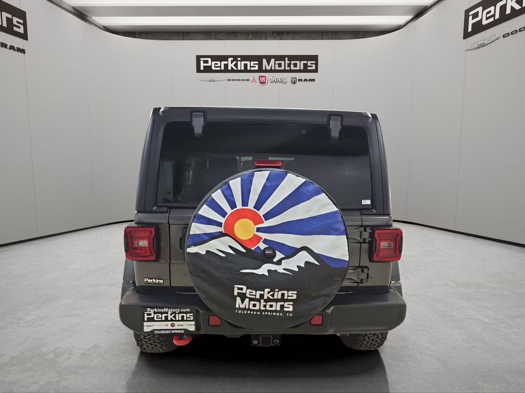 2026 Granite Crystal Metallic Clearcoat Jeep Wrangler Rubicon 4X4 SUV