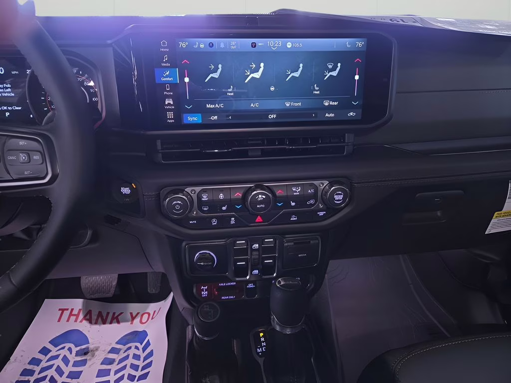 2026 Black Clearcoat Jeep Gladiator Mojave 4X4 Truck