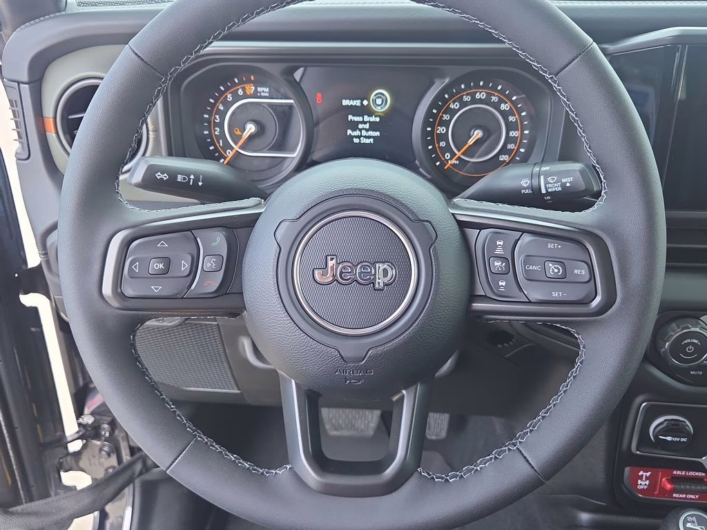 2026 Granite Crystal Metallic Clearcoat Jeep Gladiator Mojave 4X4 Truck