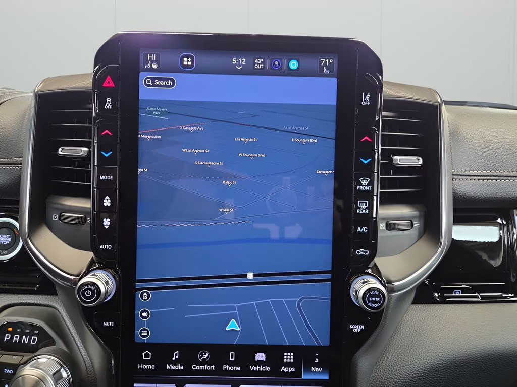 2026 Diamond Black Crystal Pearlcoat Ram 1500 Laramie 4X4 Truck