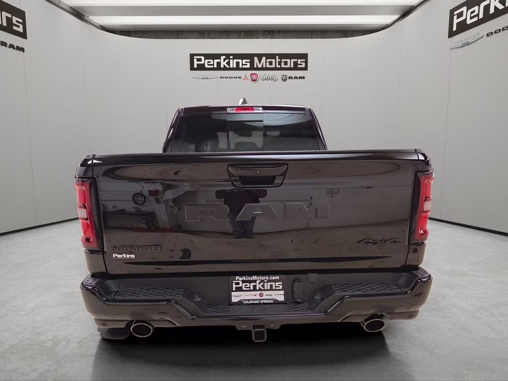 2026 Diamond Black Crystal Pearlcoat Ram 1500 Laramie 4X4 Truck