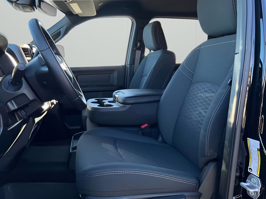 2026 Diamond Black Crystal Pearlcoat Ram 3500 Tradesman 4X4 Truck