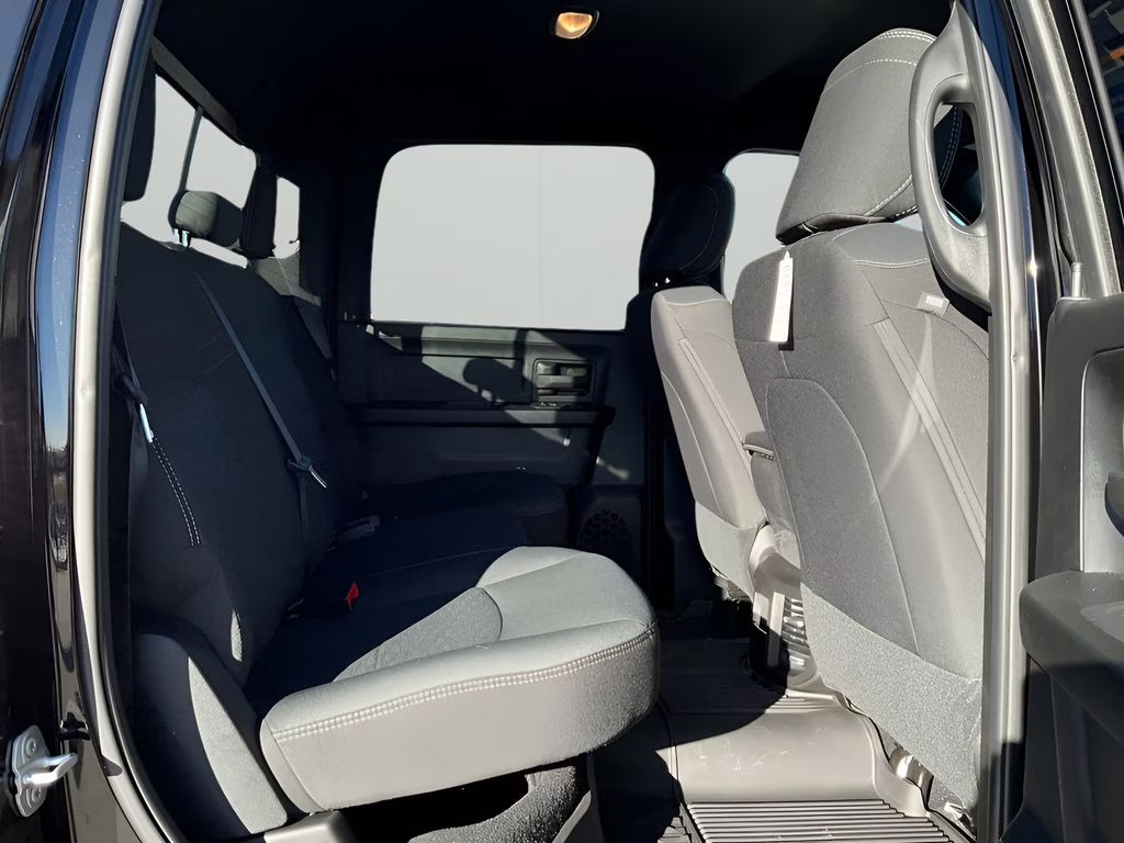 2026 Diamond Black Crystal Pearlcoat Ram 3500 Tradesman 4X4 Truck