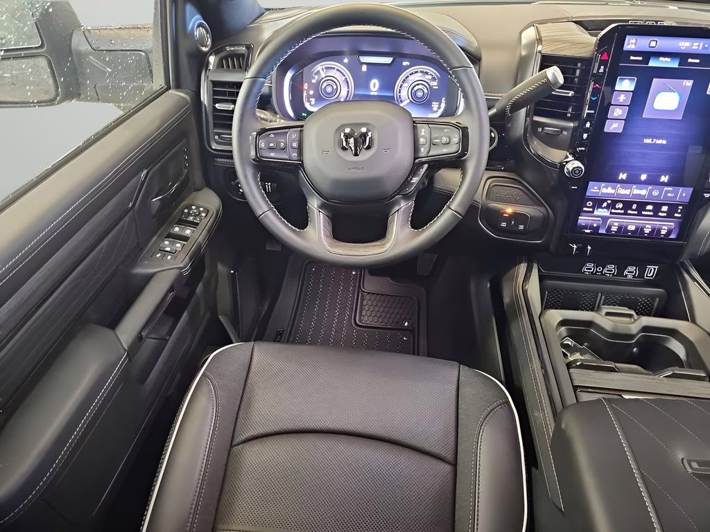 2026 Diamond Black Crystal Pearlcoat Ram 3500 Limited 4X4 Truck