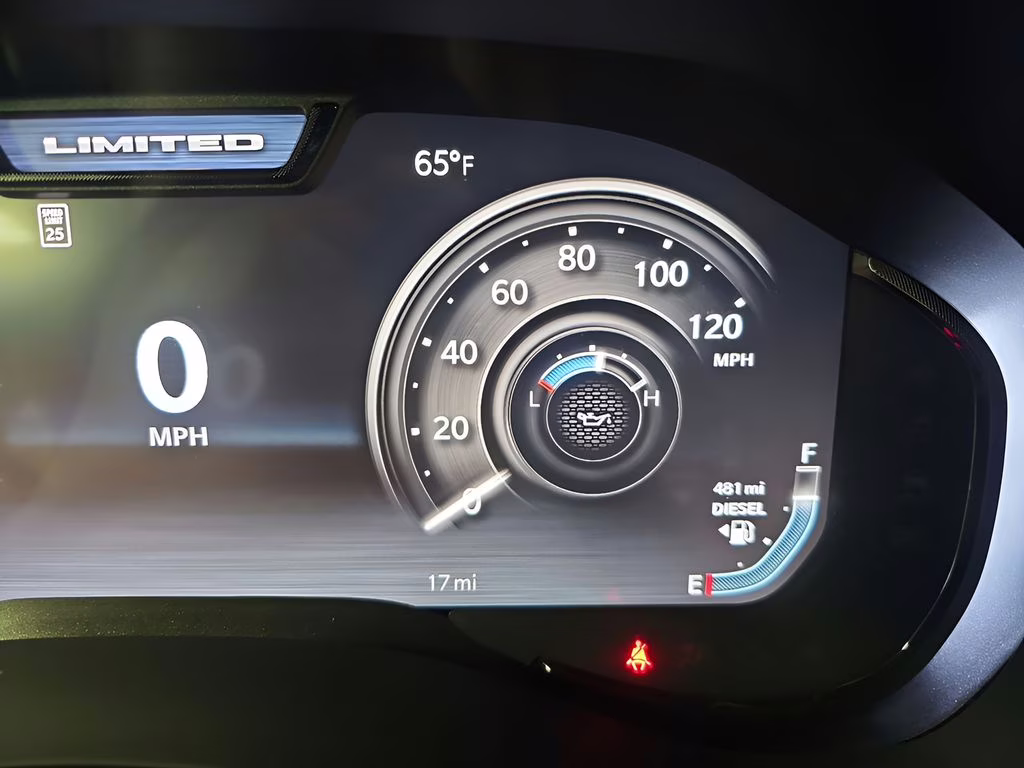 2026 Diamond Black Crystal Pearlcoat Ram 3500 Limited 4X4 Truck