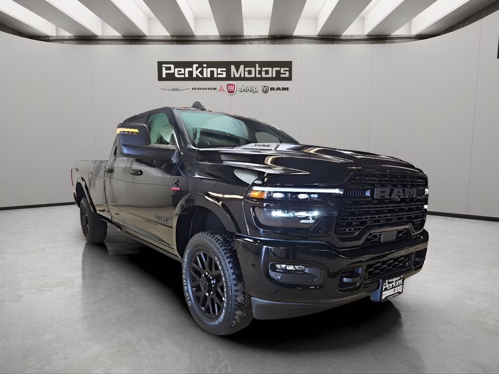 2026 Diamond Black Crystal Pearlcoat Ram 3500 Limited 4X4 Truck