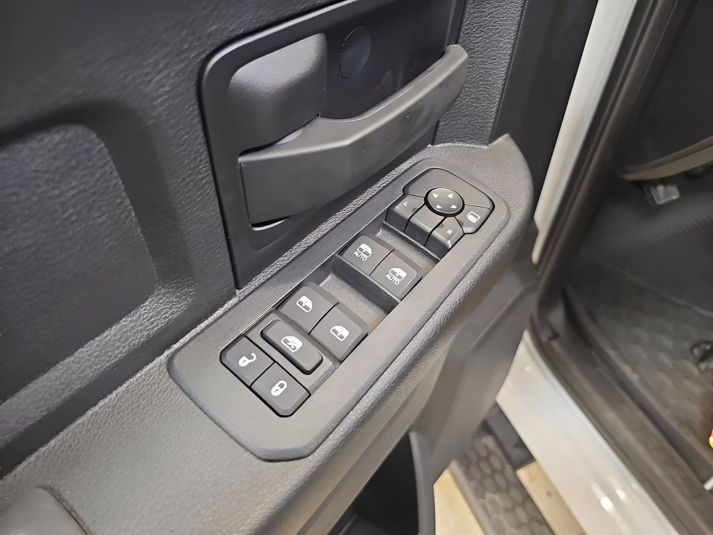 2026 Bright White Clearcoat Ram 2500 Tradesman 4X4 Truck