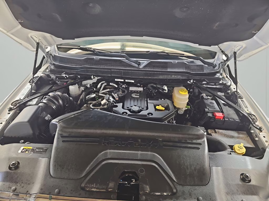 2026 Bright White Clearcoat Ram 2500 Tradesman 4X4 Truck