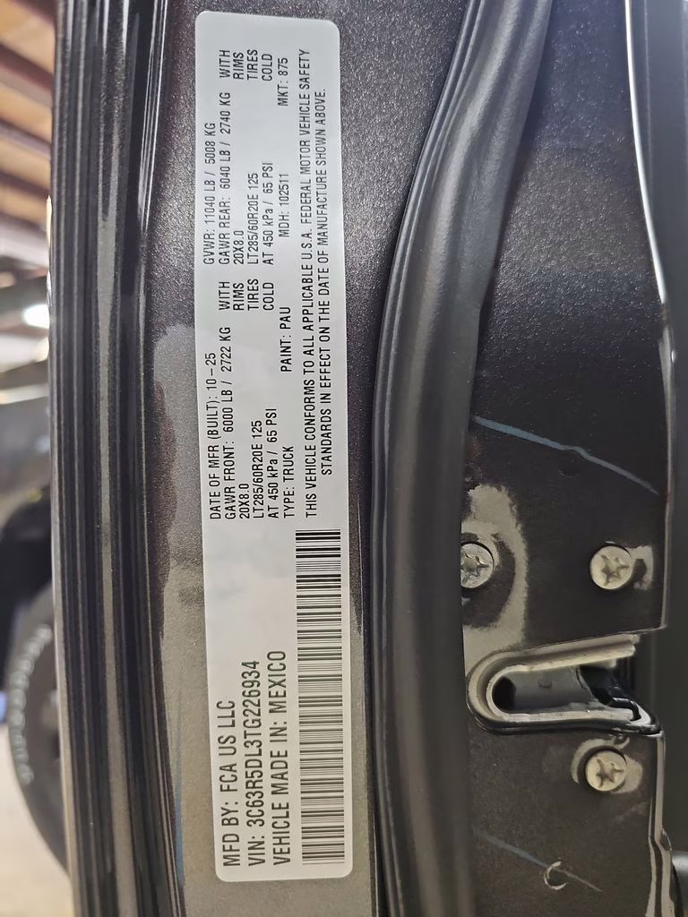 2026 Granite Crystal Metallic Clearcoat Ram 2500 Big Horn 4X4 Truck