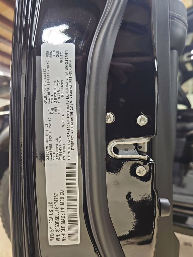 2026 Diamond Black Crystal Pearlcoat Ram 2500 Rebel 4X4 Truck