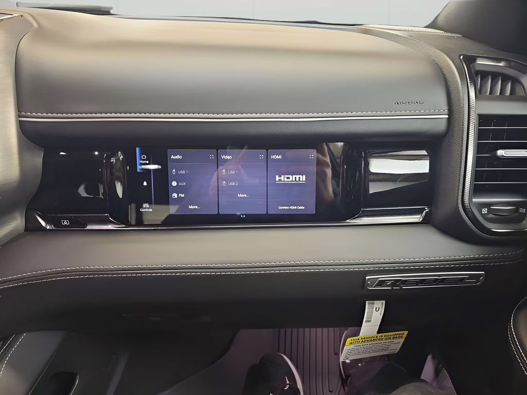 2026 Diamond Black Crystal Pearlcoat Ram 2500 Rebel 4X4 Truck