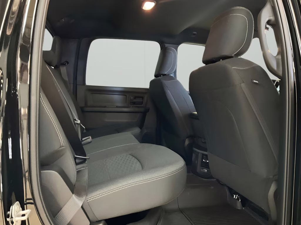 2026 Diamond Black Crystal Pearlcoat Ram 2500 Tradesman 4X4 Truck