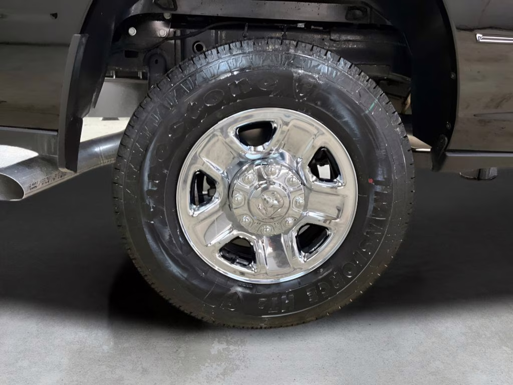 2026 Diamond Black Crystal Pearlcoat Ram 2500 Tradesman 4X4 Truck