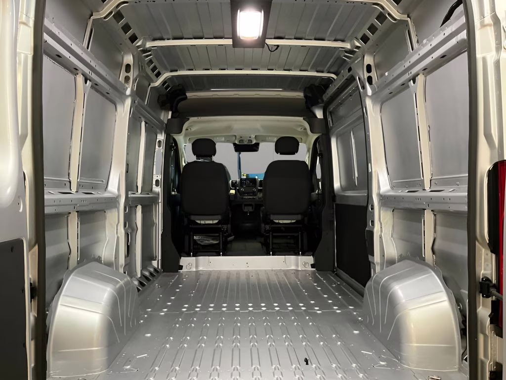 2025 Bright Silver Clearcoat Metallic Ram ProMaster 1500 High Roof FWD Van